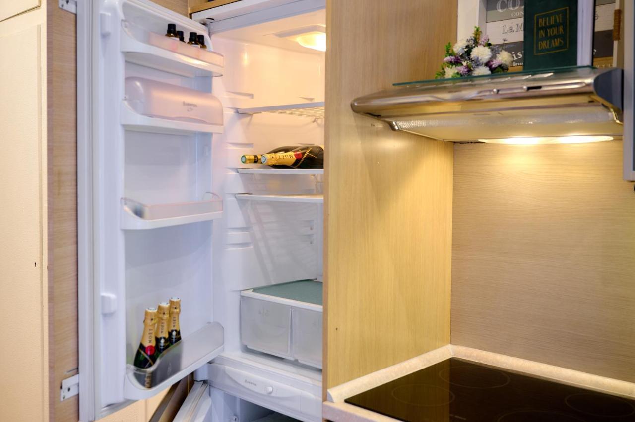 Boutique Apartment La Lavande Free Parking 10 Min Walk ニース エクステリア 写真